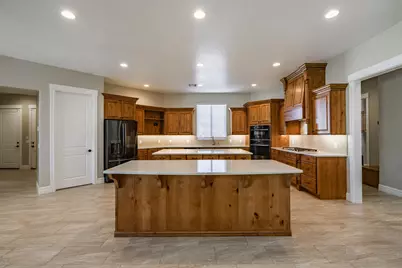 2564 S 3030 E, Saint George, UT 84790 - Photo 11