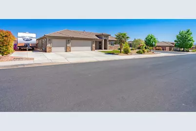 1024 N Painted Cloud Place, Washington, UT 84780 - Photo 5