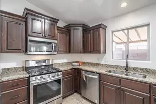 1024 N Painted Cloud Pl, Washington, UT 84780 - Photo 25