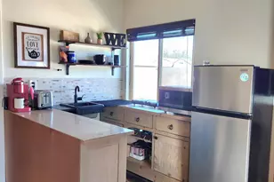 810 S Peachtree Dr, Toquerville, UT 84774 - Photo 23