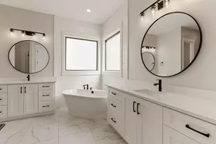 4147 S 490 E, Washington, UT 84780 - Photo 35