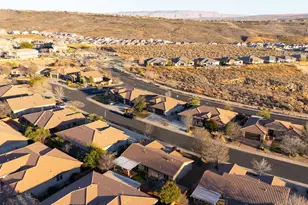 933 N Ocotillo Dr, Washington, UT 84780 - Photo 27