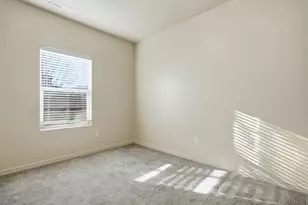 155 E Holly Way, Washington, UT 84780 - Photo 15