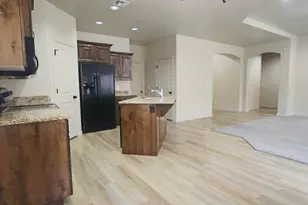 155 E Holly Way, Washington, UT 84780 - Photo 3