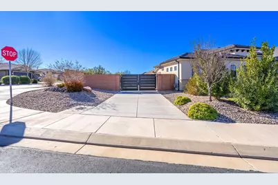 3384 E Barrel Roll Dr, Saint George, UT 84790 - Photo 3