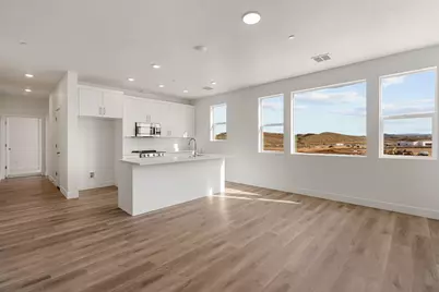 5599 S Carnelian Parkway #207, Saint George, UT 84790 - Photo 3