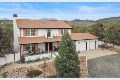 948 W Topaz, Saint George, UT 84770 - Photo 1