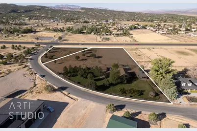825 N Horsemans Park Dr, Dammeron Valley, UT 84783 - Photo 41