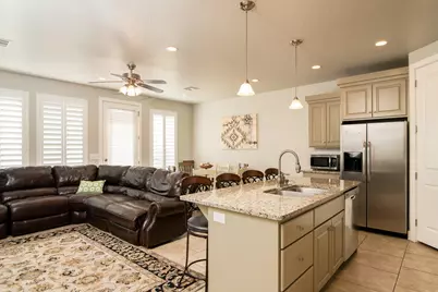 2094 N Coral Ridge Dr, Washington, UT 84780 - Photo 13