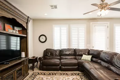 2094 N Coral Ridge Dr, Washington, UT 84780 - Photo 19