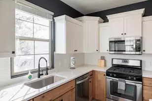 347 N Puerta Dr, Washington, UT 84780 - Photo 3