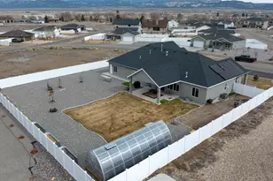659 N Creekview Dr Dr, Panguitch, UT 84759 - Photo 3