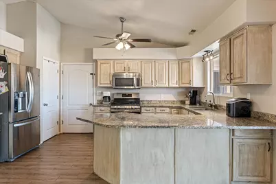 416 N 2900 E, Saint George, UT 84790 - Photo 9