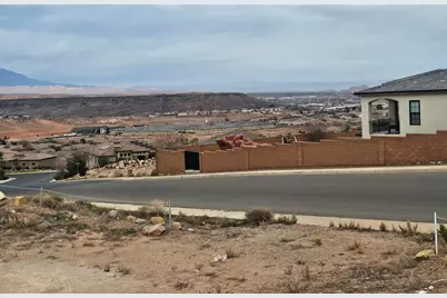2440 S Circle, Saint George, UT 84770 - Photo 7