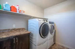 3224 E Sugar Maple Dr, Saint George, UT 84790 - Photo 35