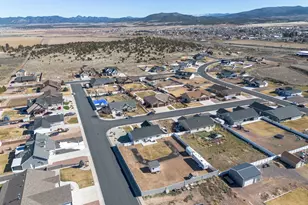 453 N 300 W, Enterprise, UT 84725 - Photo 41