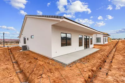 2405 Patricia Dr, Santa Clara, UT 84765 - Photo 3