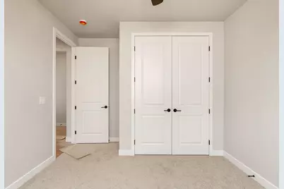 2405 Patricia Dr, Santa Clara, UT 84765 - Photo 31