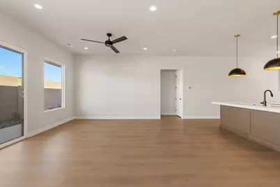 2405 Patricia Dr, Santa Clara, UT 84765 - Photo 15