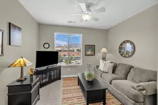 2194 N Silverstone Way, Washington, UT 84780 - Photo 5