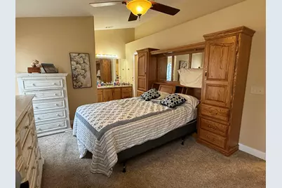 210 N Mall Dr #115, Saint George, UT 84790 - Photo 13