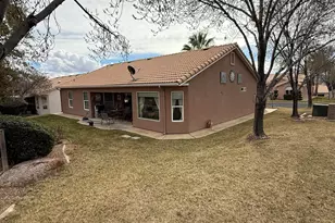 210 N Mall Dr, Saint George, UT 84790 - Photo 19