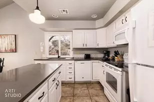 860 S Village, Saint George, UT 84770 - Photo 5
