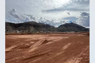 1915 S 920 W, Hurricane, UT 84737 - Photo 7