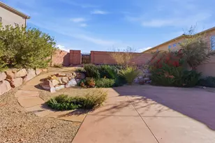 1731 N Firerock Cir, Washington, UT 84780 - Photo 19