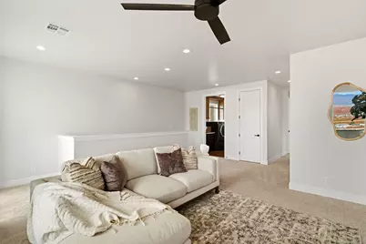 972 E Coyote Crest Dr, Washington, UT 84780 - Photo 25