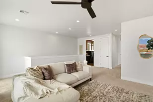 972 E Coyote Crest Dr, Washington, UT 84780 - Photo 25