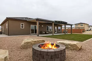 2367 E Malitsoh Way, Saint George, UT 84790 - Photo 23