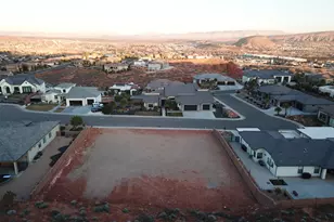 31 W Silver Feather Cir, Washington, UT 84780 - Photo 1