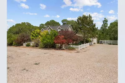 1601 S 2500 E, New Harmony, UT 84757 - Photo 47