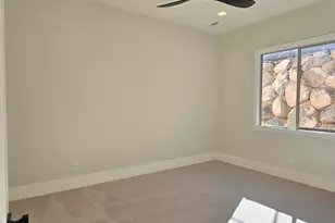 738 W Sunny Ledge Dr, Washington, UT 84780 - Photo 21