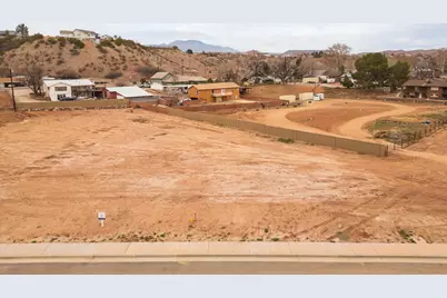 1380 Clara Crossing, Santa Clara, UT 84765 - Photo 3