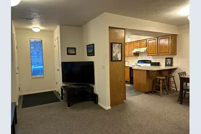 50 W 400 S #6, Saint George, UT 84770 - Photo 3