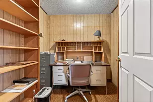 81 S Center St, Enterprise, UT 84725 - Photo 19