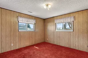 81 S Center St, Enterprise, UT 84725 - Photo 21