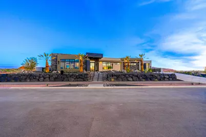5657 W Scattered Stars Way, Hurricane, UT 84737 - Photo 3