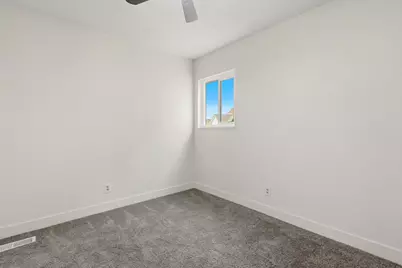 1141 E Oleander Cir, Saint George, UT 84790 - Photo 13