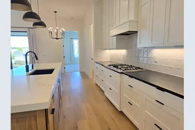 2040 S 3010 E, Saint George, UT 84790 - Photo 11
