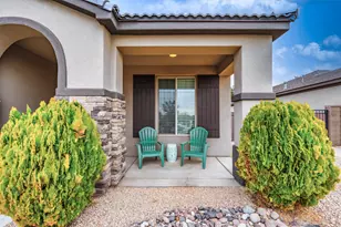 2701 E Upper Canyon Dr, Washington, UT 84780 - Photo 3