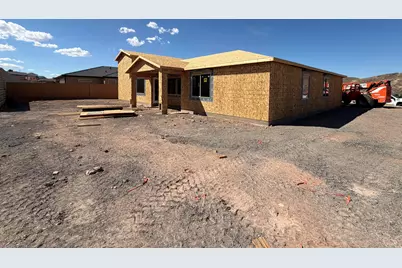 402 N 3650 W, Hurricane, UT 84737 - Photo 11