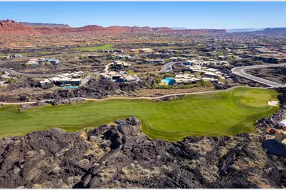 2447 South Village Dr, Santa Clara, UT 84765 - Photo 11