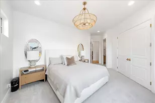 2215 N Lone Rock Dr, Saint George, UT 84770 - Photo 31