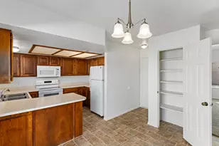 1075 N 1400 W, Saint George, UT 84770 - Photo 15