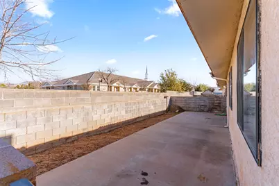 1075 N 1400 W #27, Saint George, UT 84770 - Photo 7