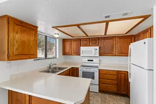 1075 N 1400 W, Saint George, UT 84770 - Photo 15