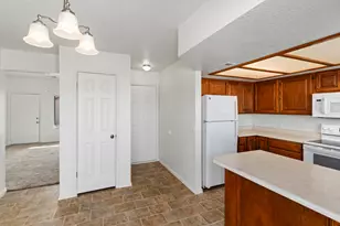 1075 N 1400 W, Saint George, UT 84770 - Photo 21